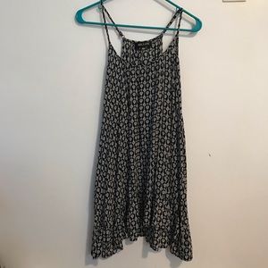 Summer dress patterned from LF